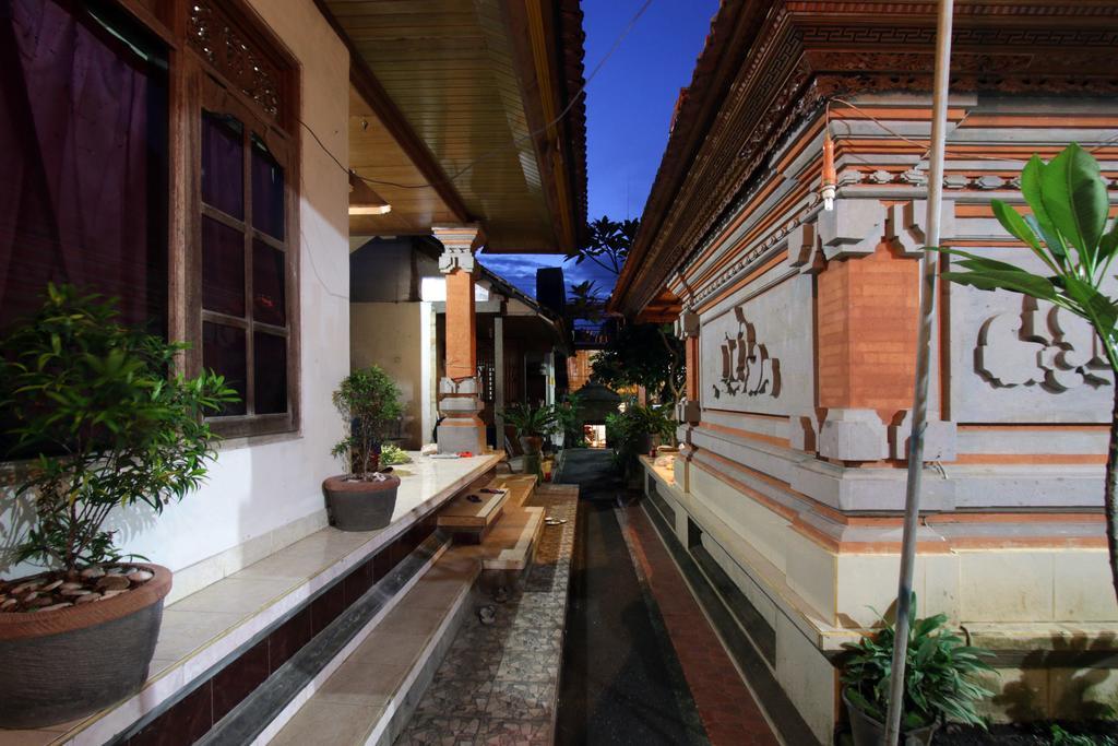 Loris Homestay Ubud  Exterior photo